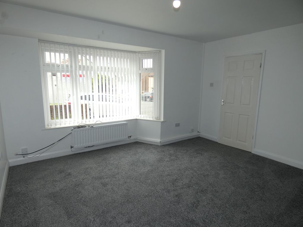 Lounge- click for photo gallery